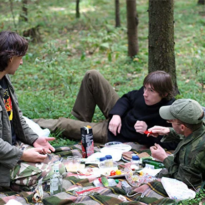 Пикничок на окраине